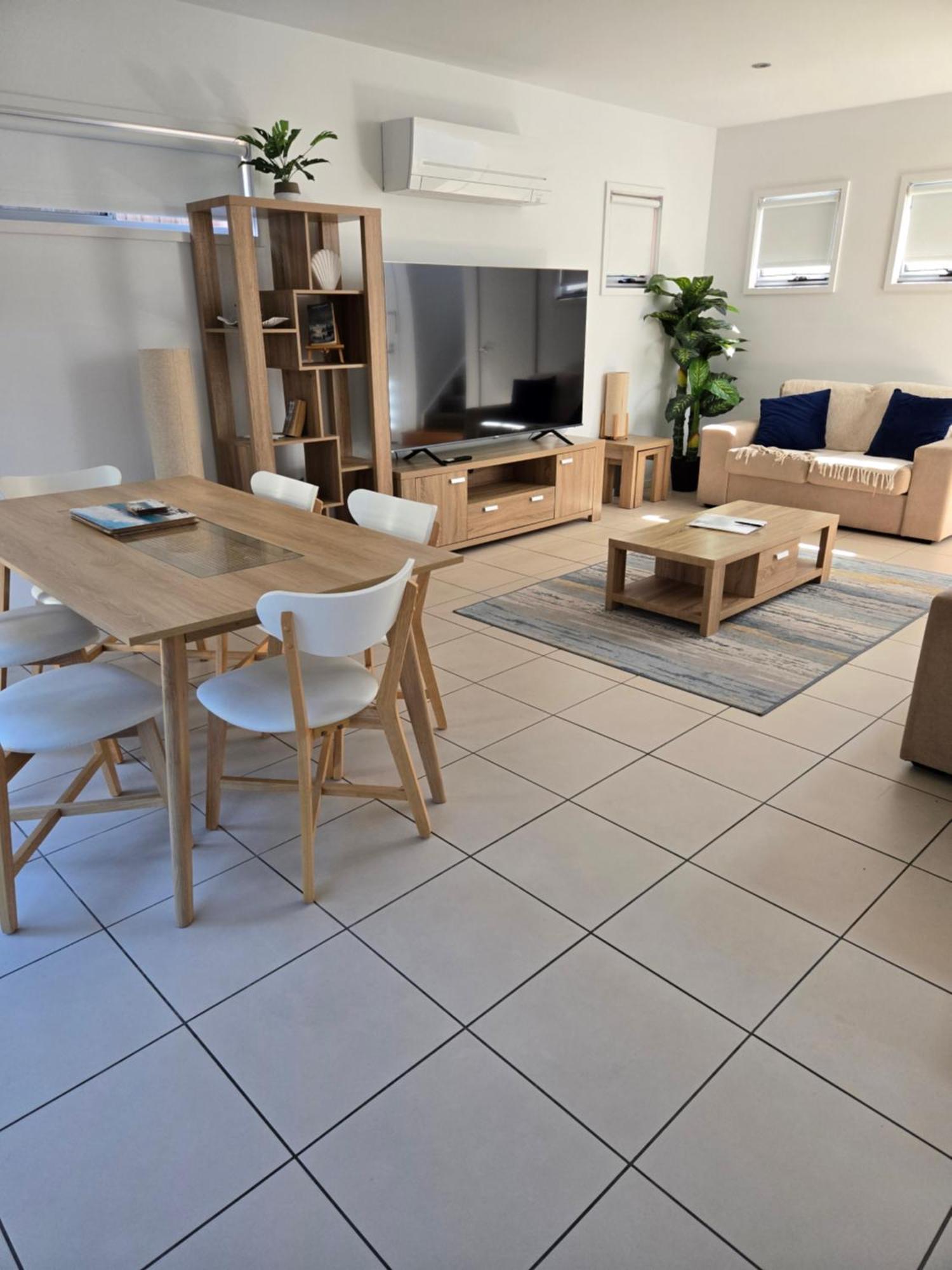 Quarterdecks Retreat Βίλα Urangan Εξωτερικό φωτογραφία